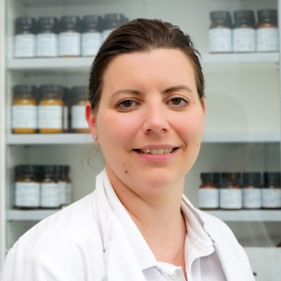 Platzer-Charlott-Dr.rer.nat.LeiterinZentralapothekeCvBK-05705 Platzer-Charlott-Dr.rer.nat.LeiterinZentralapothekeCvBK-05705